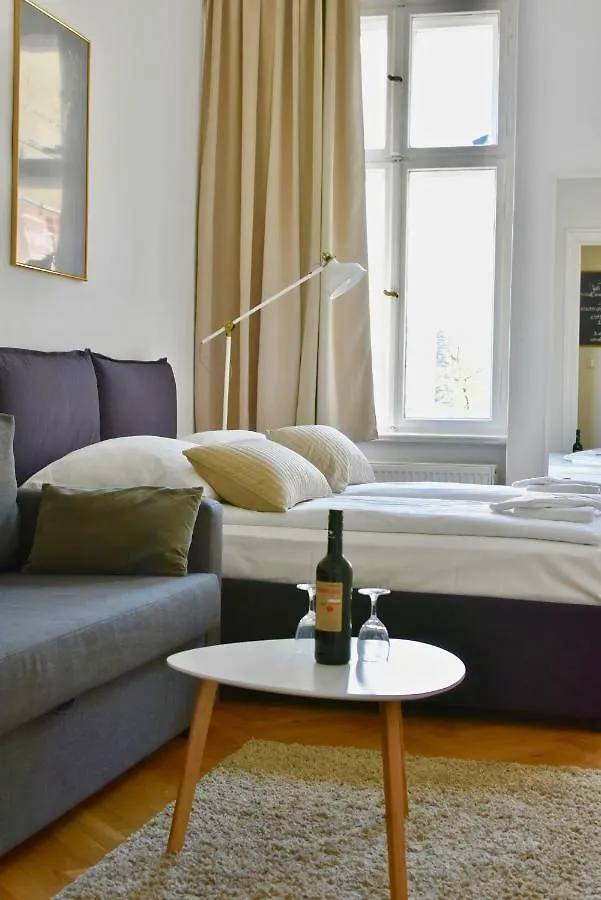 Apartments Im Thueringer Hof برلين